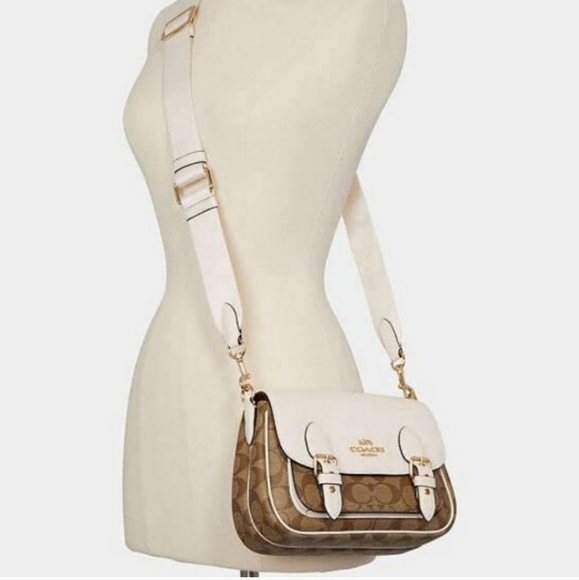 Coach Handbags - COACH Lucy Crossbody In Signature Canvas